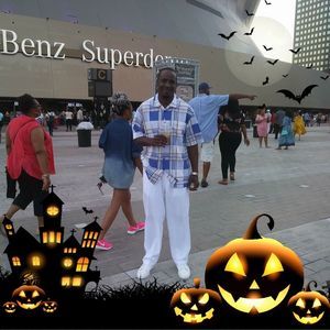 Meet your Posher, Clyde